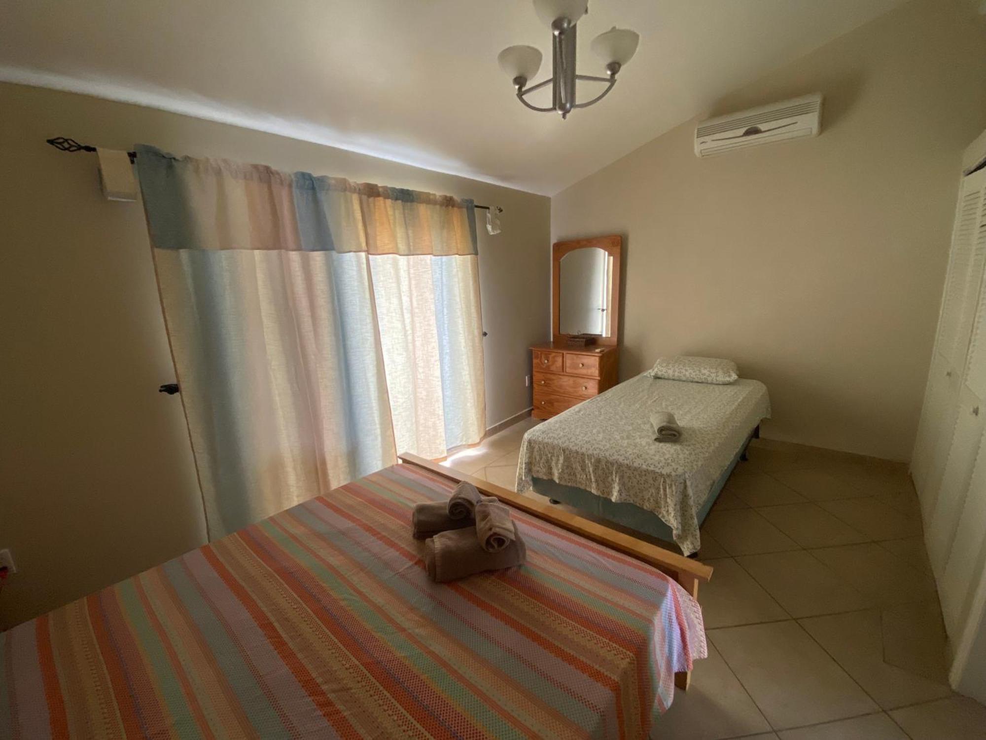 Antigua Chiama Italia Villas Jolly Harbour Bagian luar foto