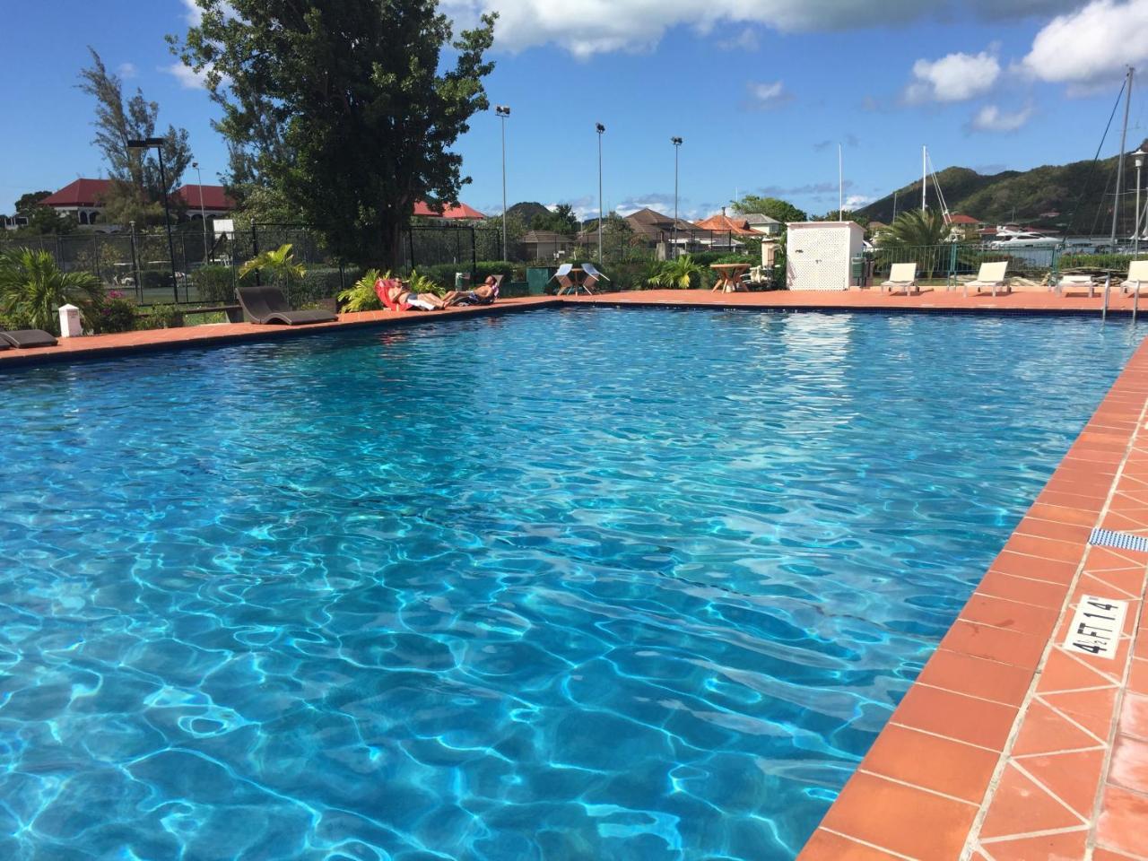 Antigua Chiama Italia Villas Jolly Harbour Bagian luar foto